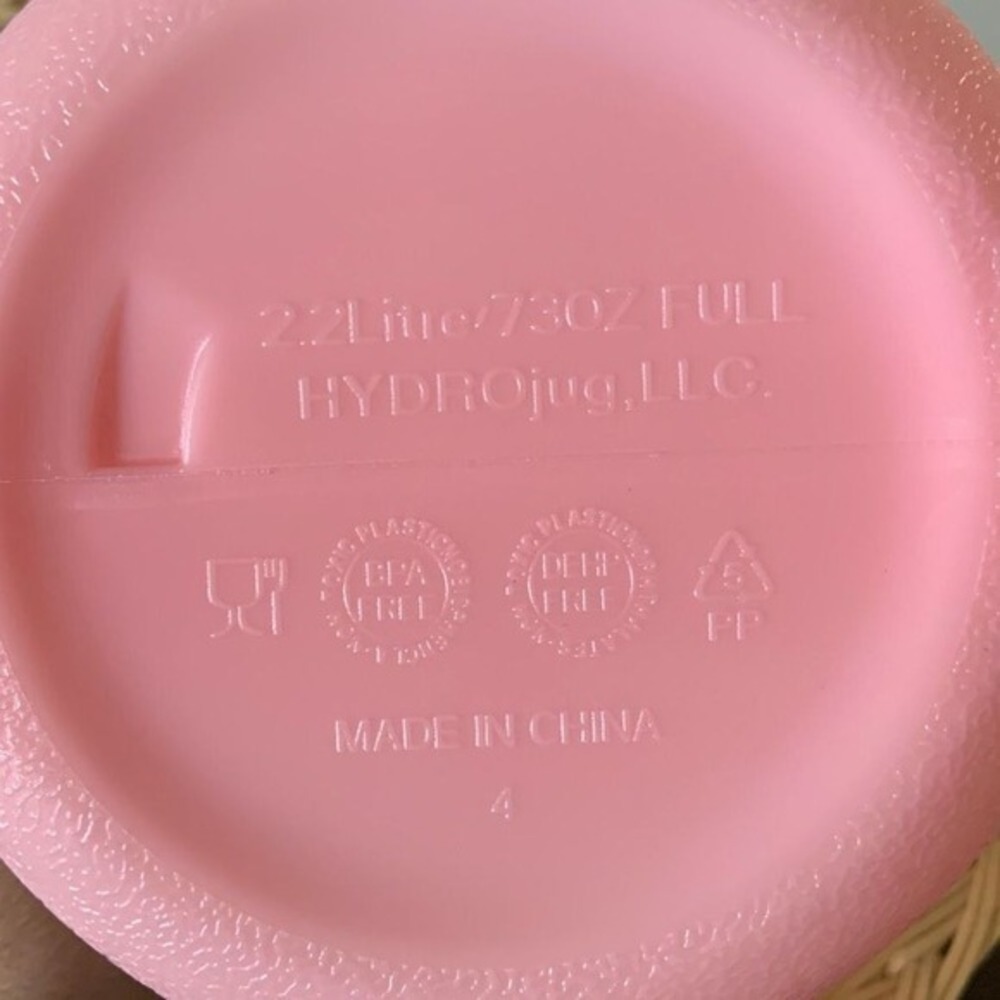 HYDROJUG Pink Half Gallon‎ 73oz Water Bottle With Animal Print Sleeve And Strap - Picture 10 of 10